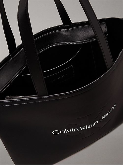 sculpted slim  tote 34 mono CALVIN KLEIN JEANS | K60K61222201R